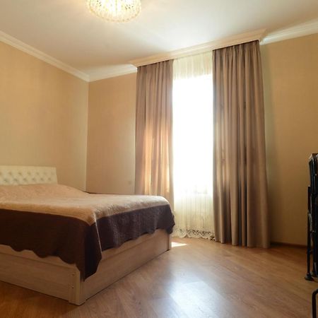 Old Tbilisi Apartment Exterior foto